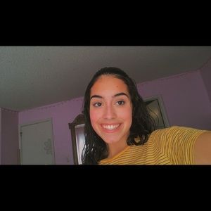 Meet your Posher, Alexsia